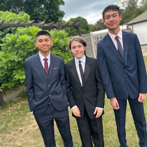 Y11Prom18